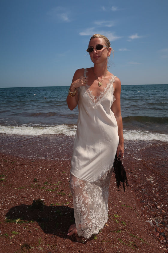 SERENA DRESS - IVORY