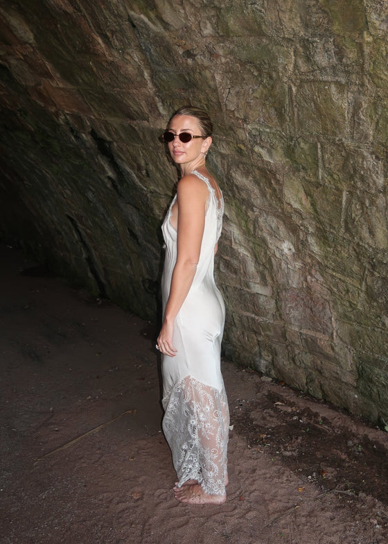 SERENA DRESS - IVORY