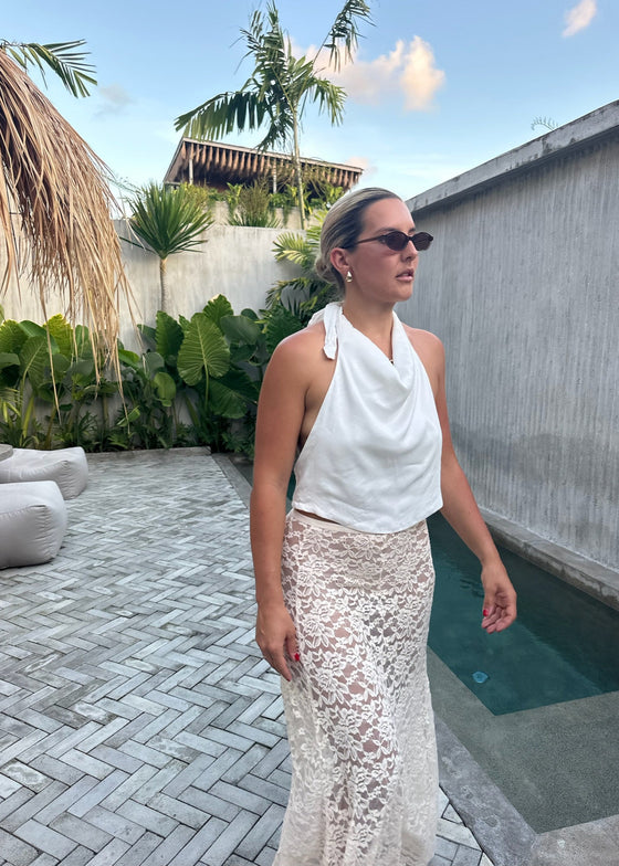ELIZA BACKLESS TOP - WHITE